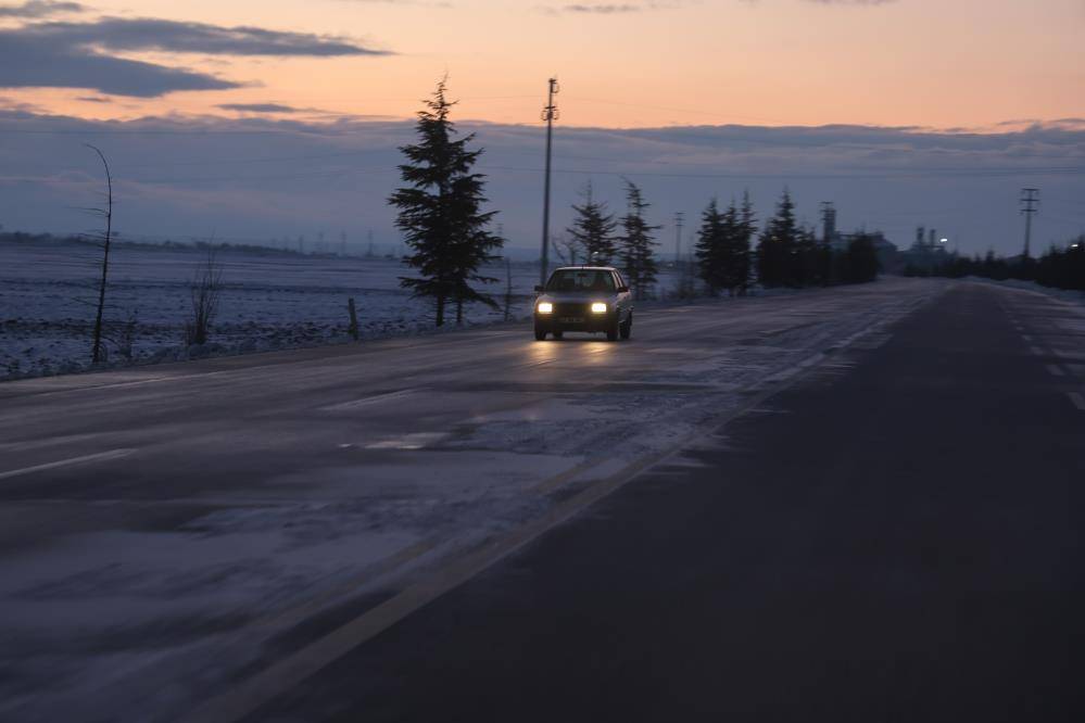 Konya’da uzman isimden sürücülere hayati kış sürüşü uyarısı 6